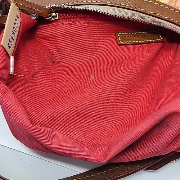 VTG Dooney & Bourke Logo Graffiti Pochette rainbow purse handbag 10" X 7" - Picture 9 of 10